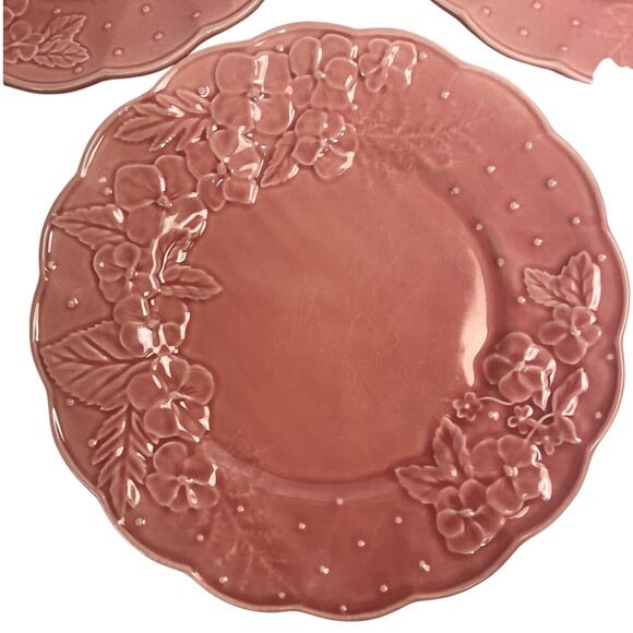 Bordallo Pinheiro Vintage Ingrid Pink Majolica Floral Dinner Plates-Set of 3 - Picture 2 of 6